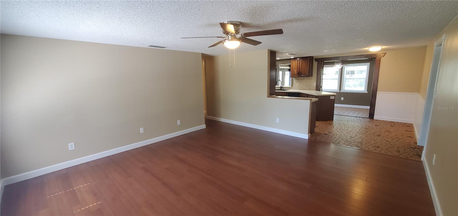 2848 Mark Drive, FL