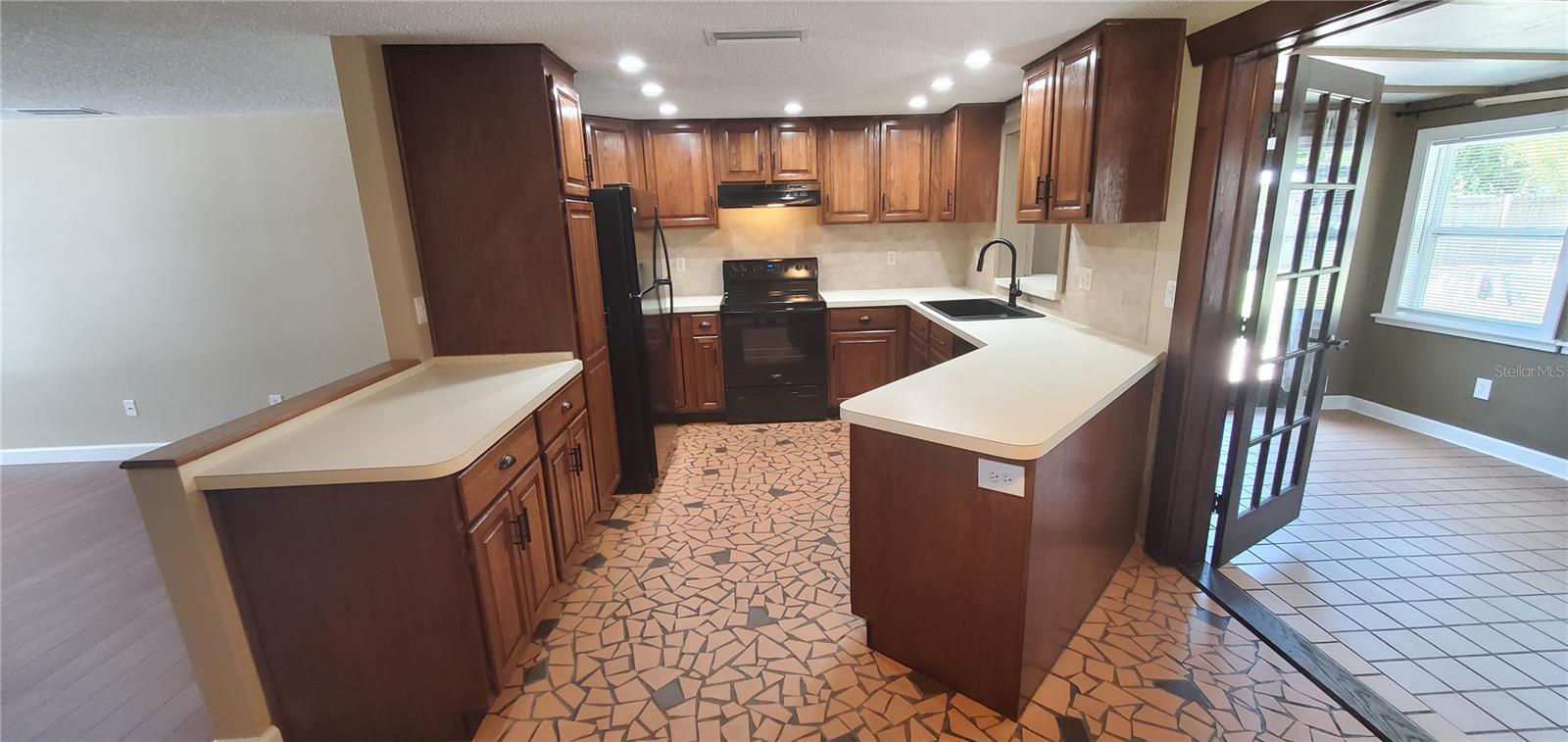2848 Mark Drive, FL