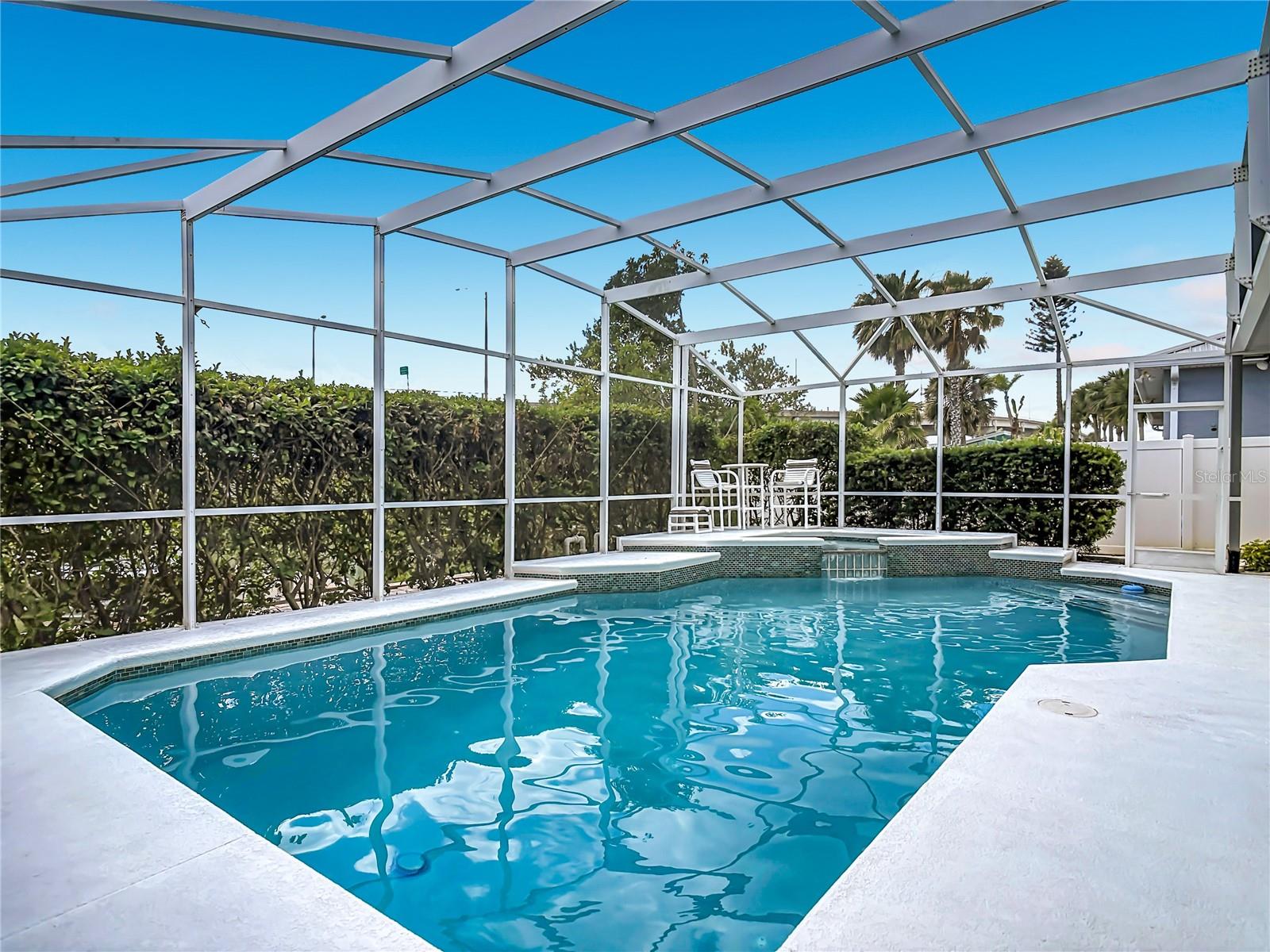 21 Richmond Dr, FL
