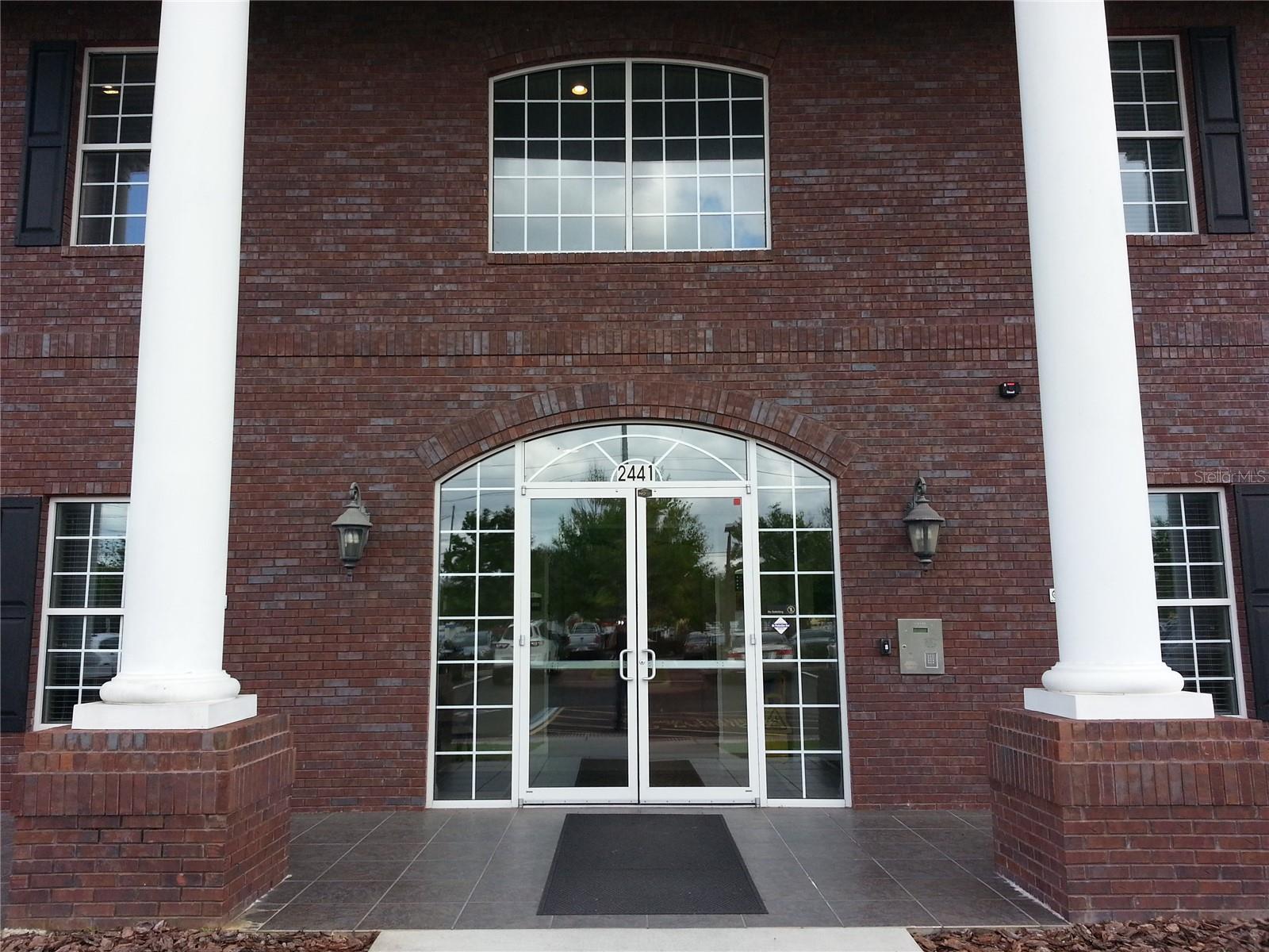 2461 State Road 426, FL