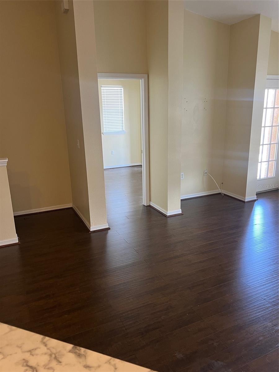 9122 Moonlit Meadows Loop, FL