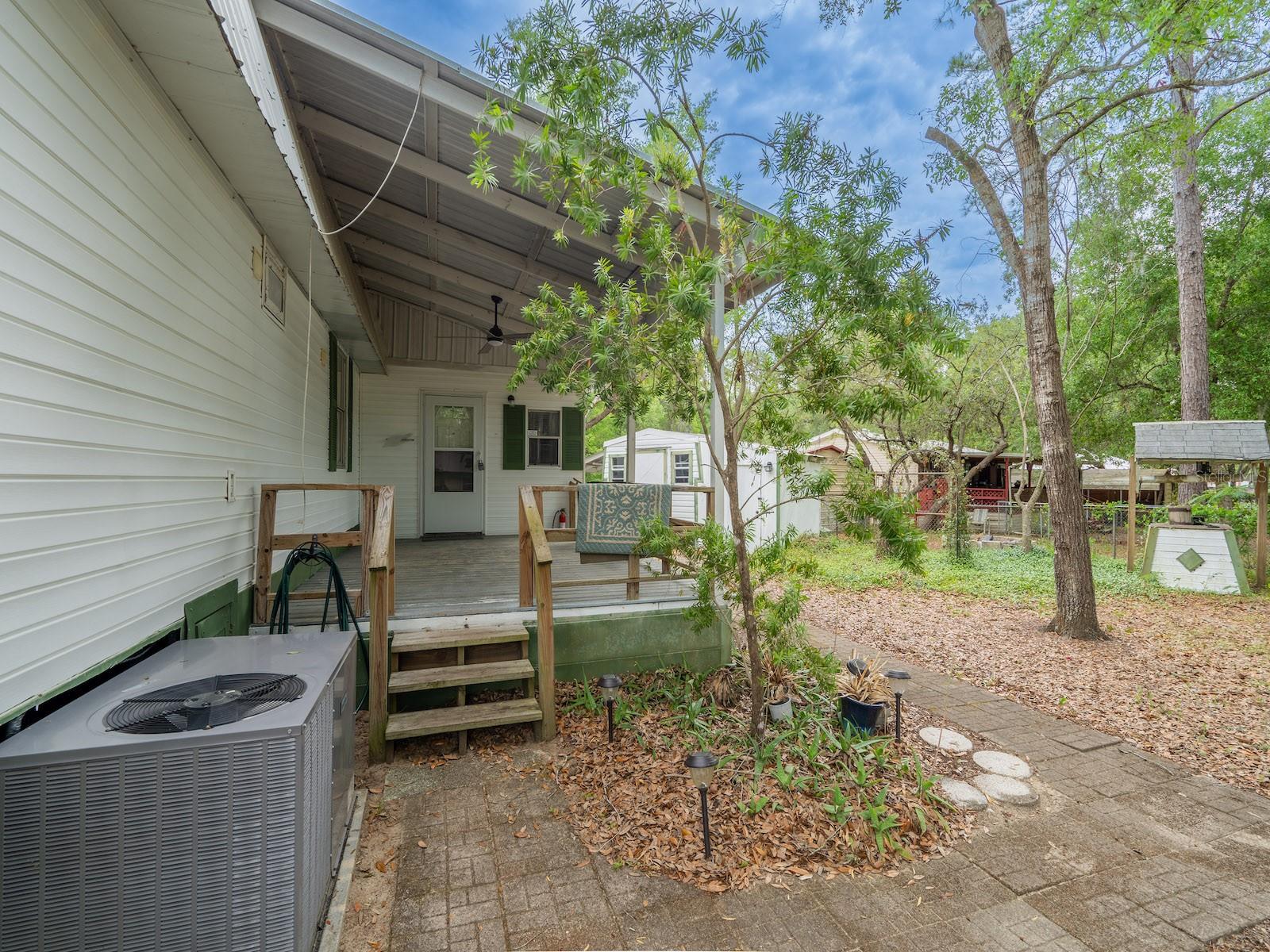 21220 Highway 316, FL