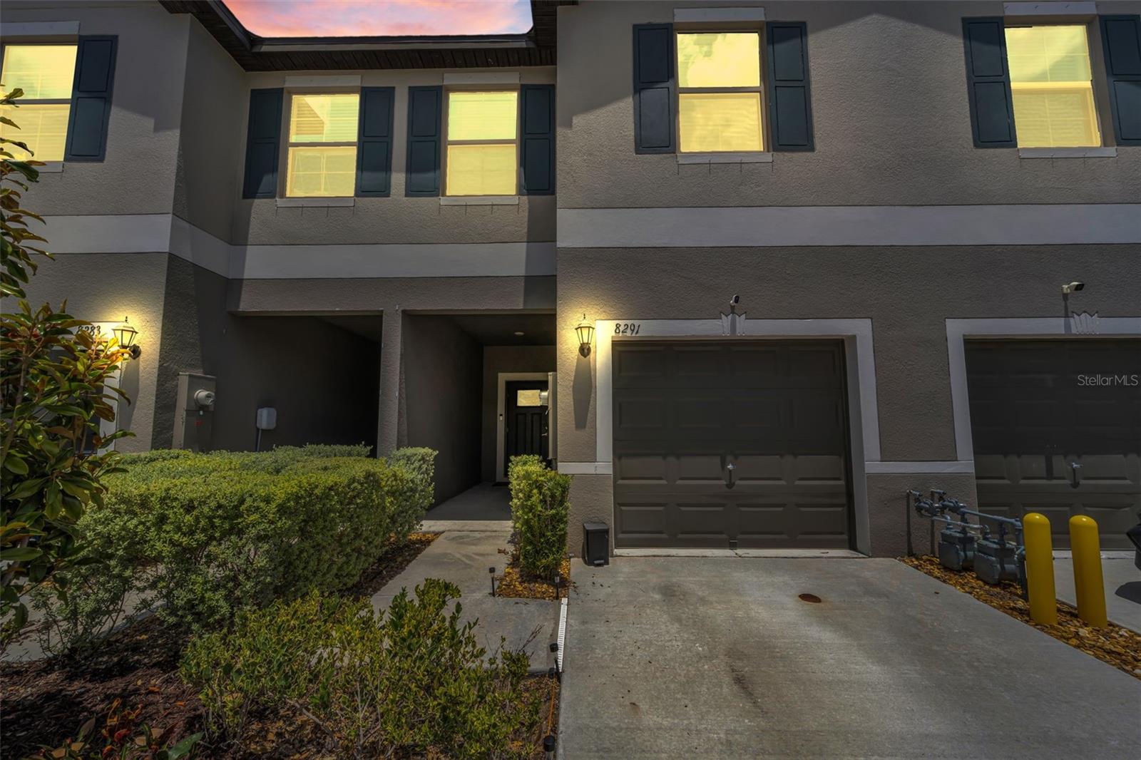 8291 Crescent Oaks Drive, FL