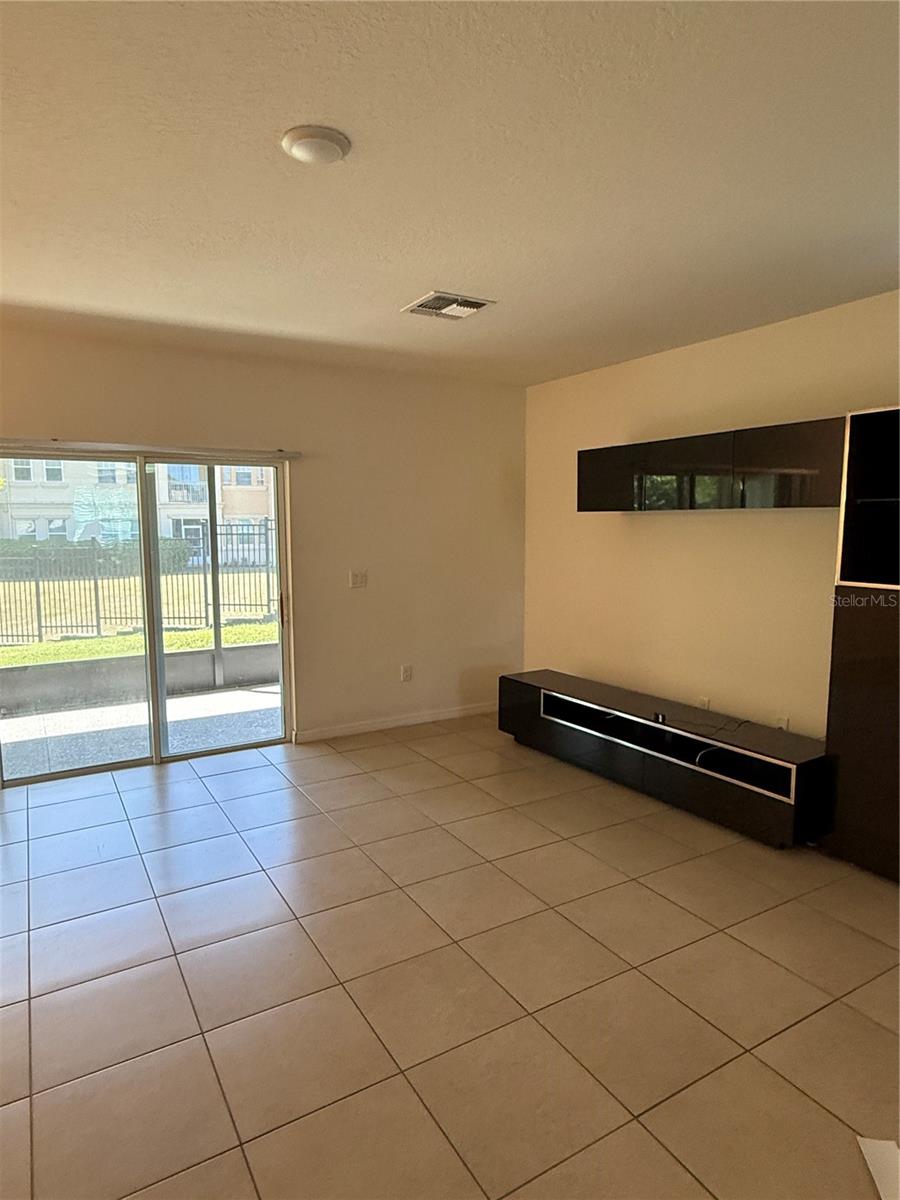 419 Arbor Lakes Drive, FL
