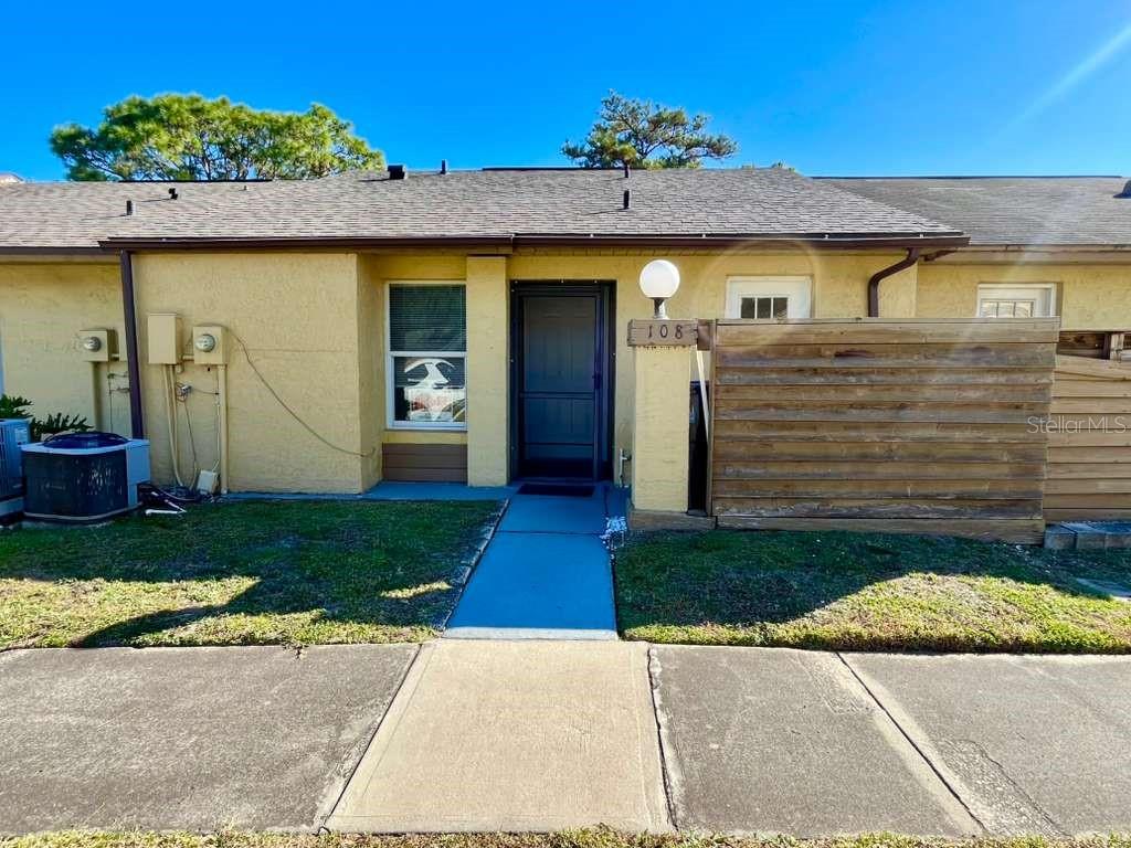 108 Creekside Way, FL
