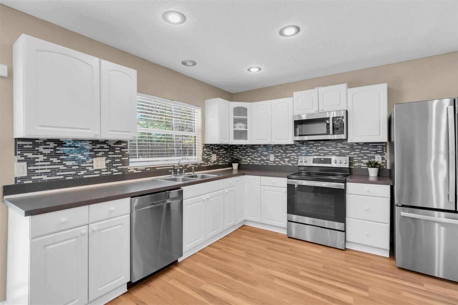 14006 Cascade Lane, FL
