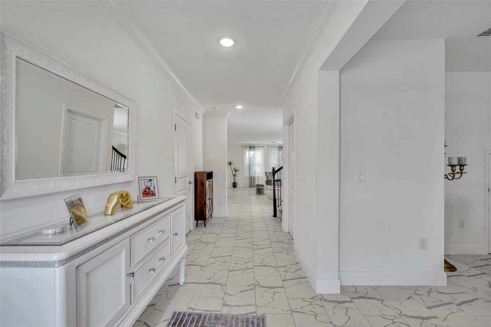 1045 Bradford Ridge Drive, FL