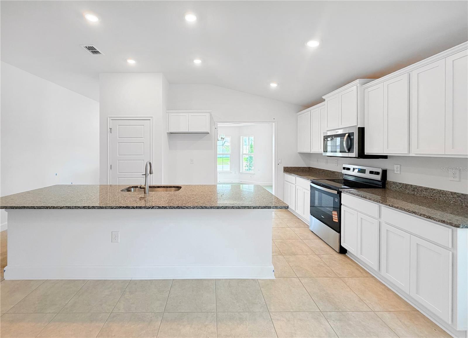 7606 Bent Tree Loop, FL