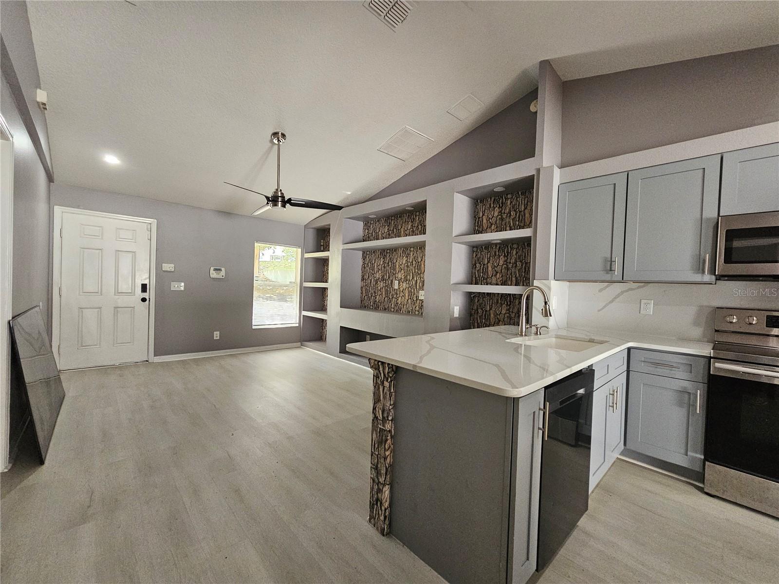 622 Brooke Court, FL