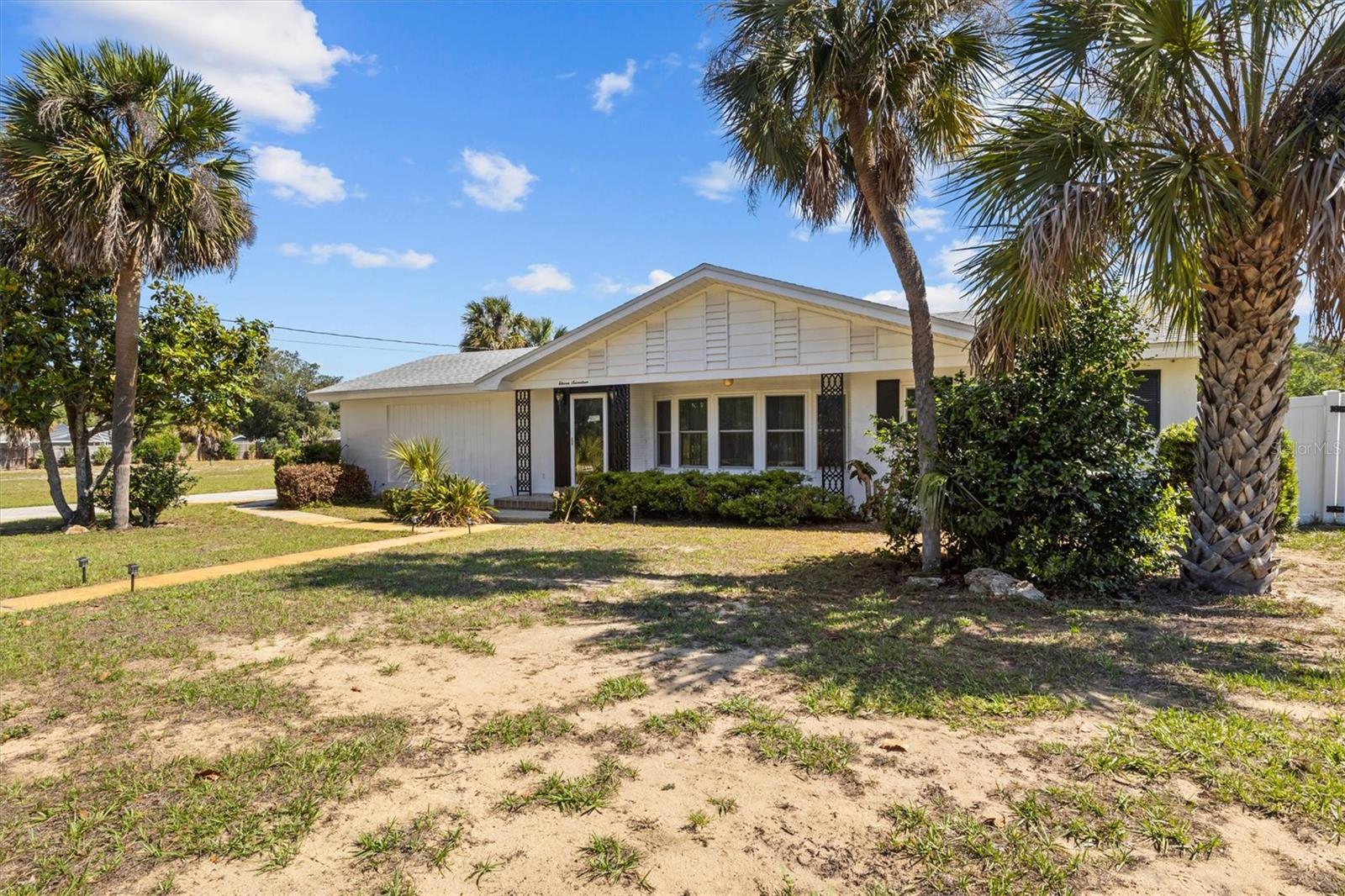 1117 Lakeshore Boulevard, FL