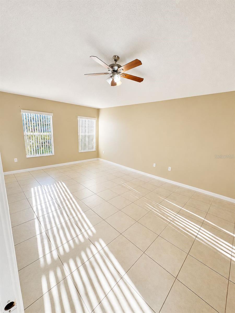 502 Woodland Creek Boulevard, FL