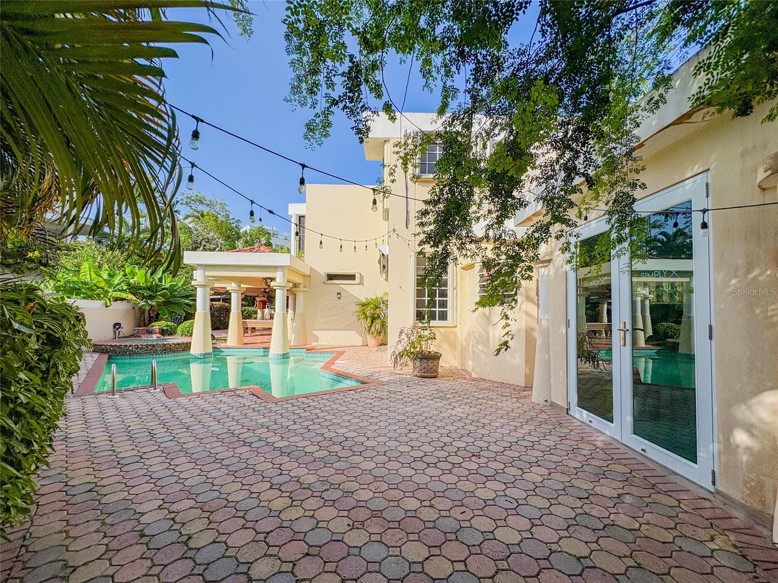 21 Pque. Tivoli | Paseo Del Parque, PR