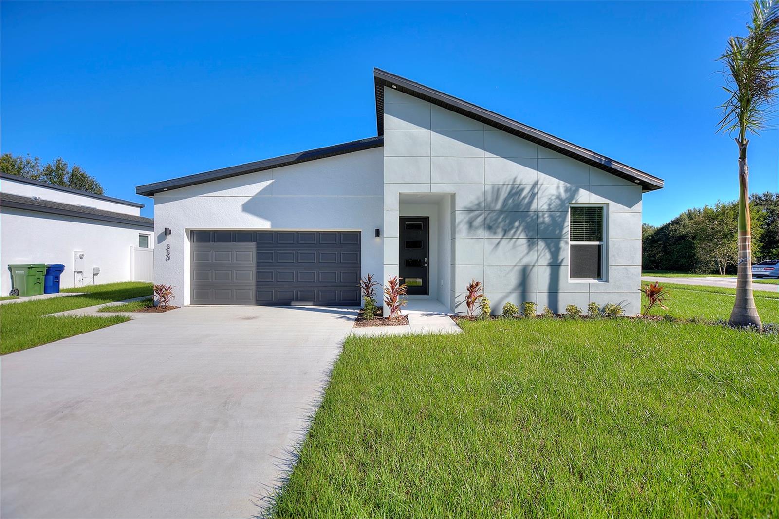 330 Royal Palm Way, FL