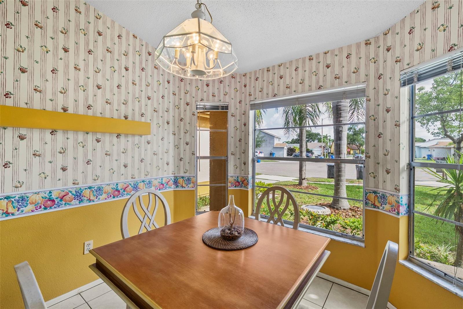 8601 Twin Farms Pl, FL