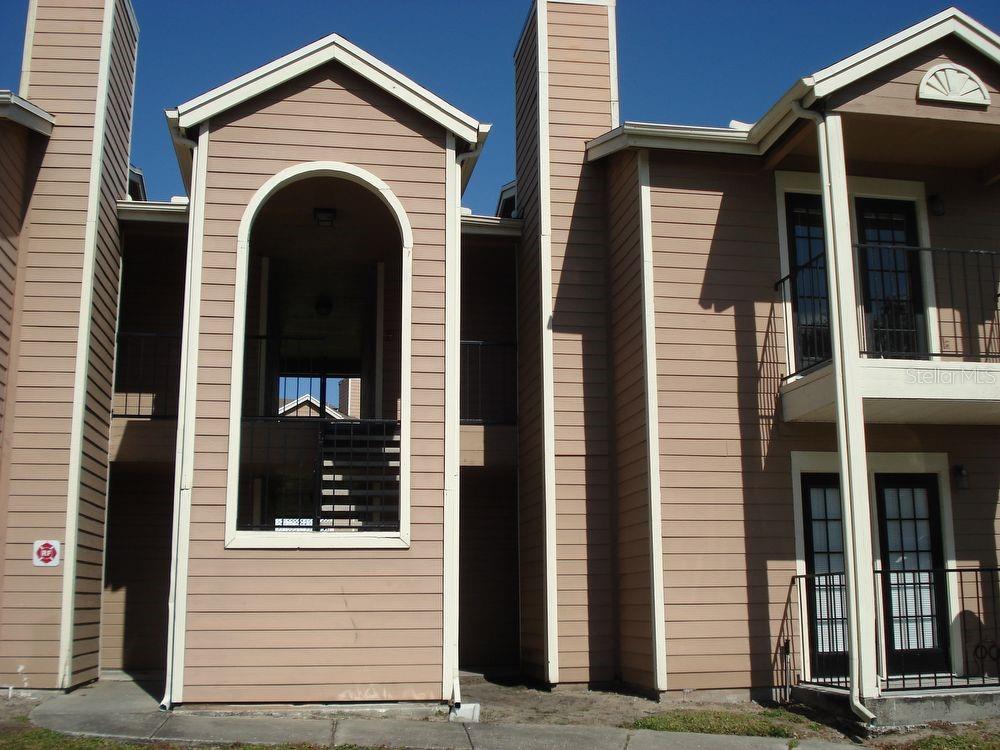 2550 Alafaya Trail, FL