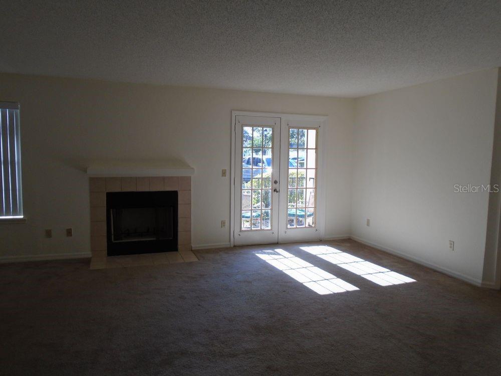 2550 Alafaya Trail, FL