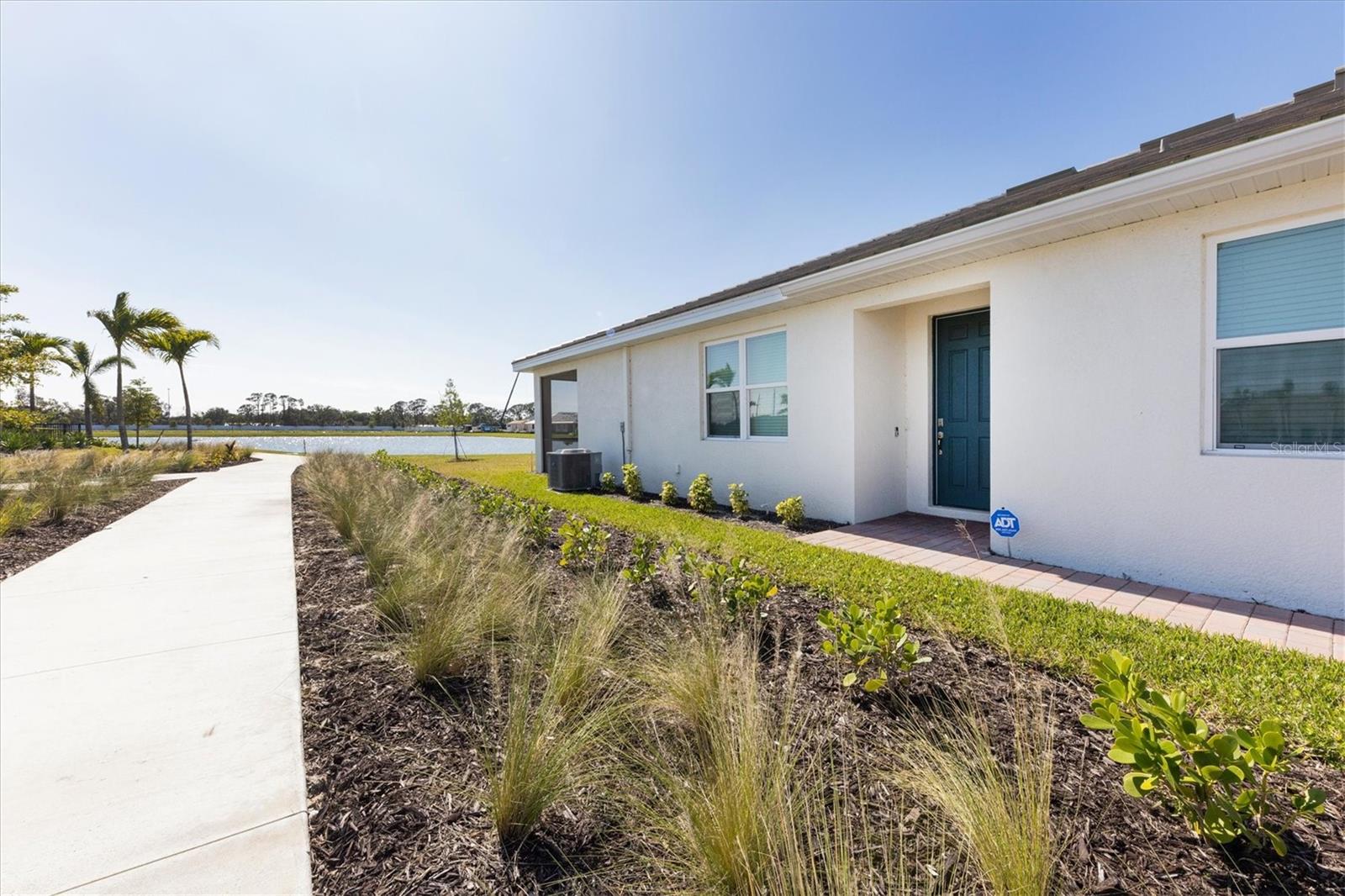 111 Ibiza Loop, FL