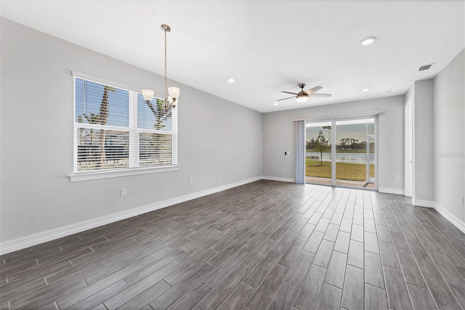 111 Ibiza Loop, FL