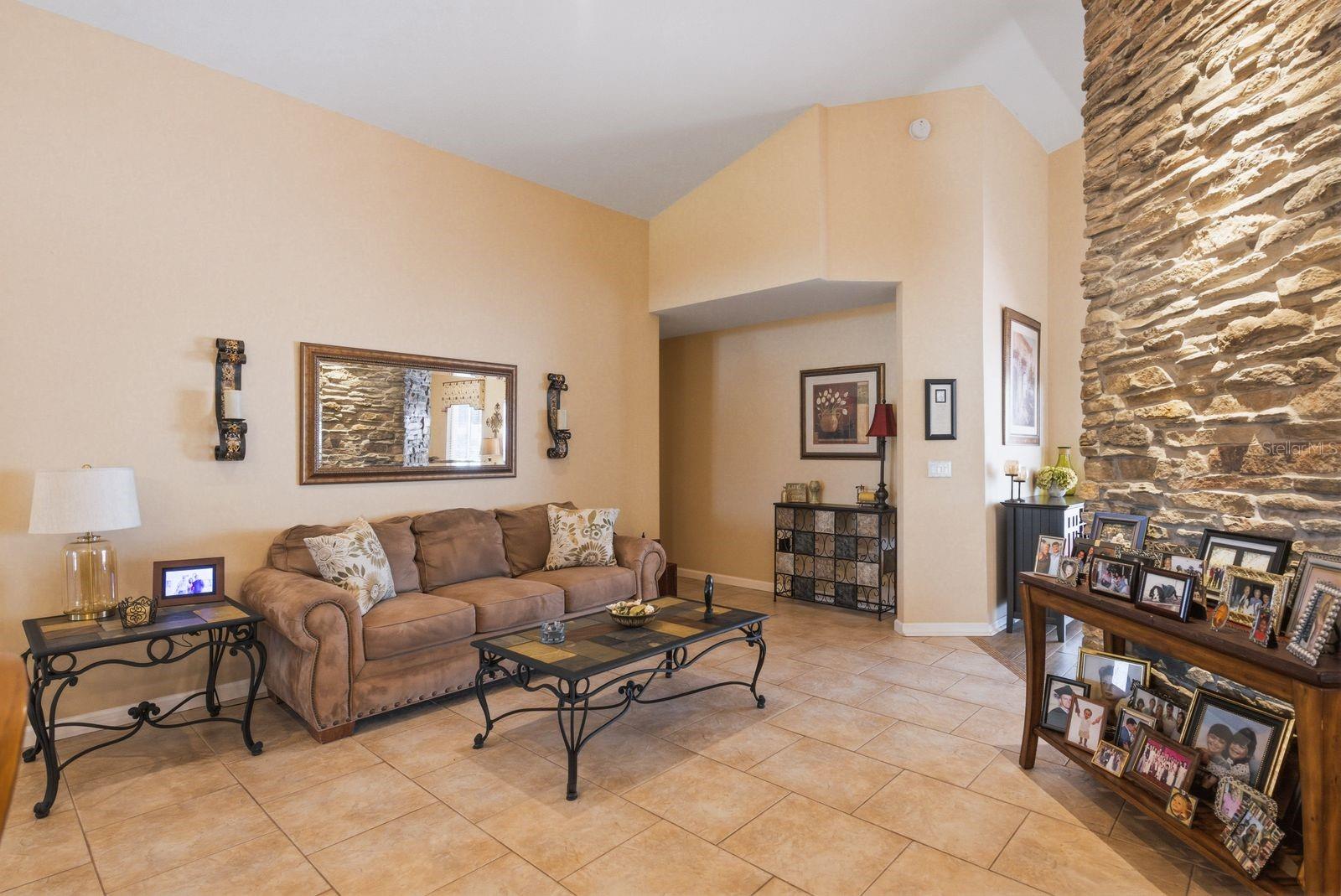 3228 Bentley Drive, FL