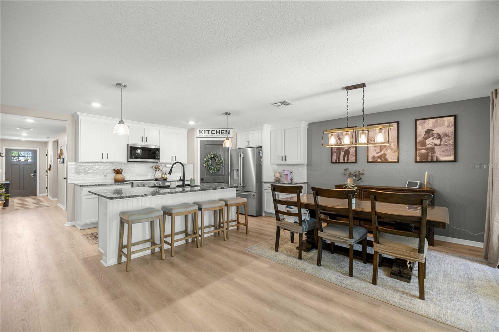 6801 3rd Loop, FL