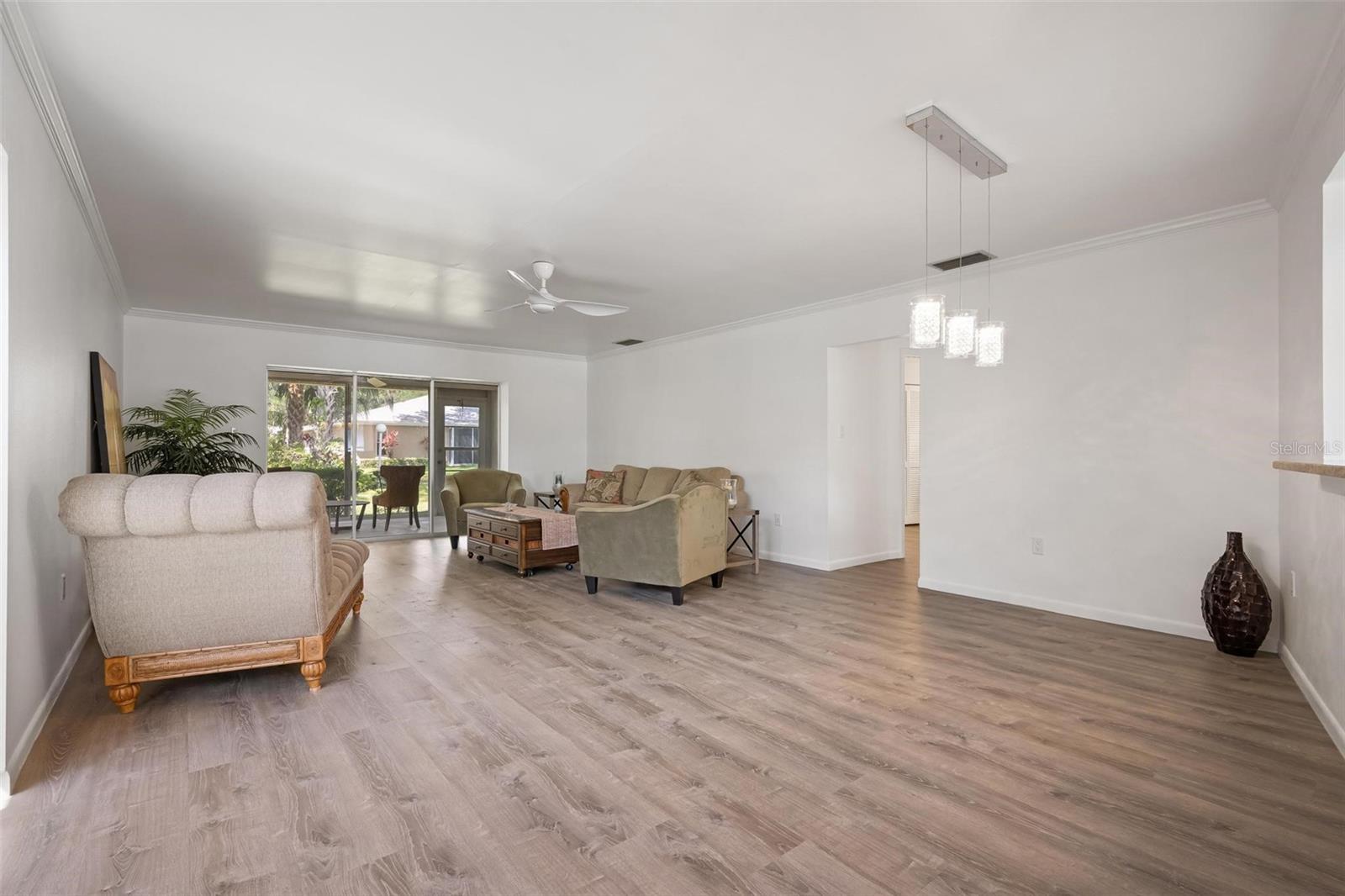 4212 Center Gate Lane, FL