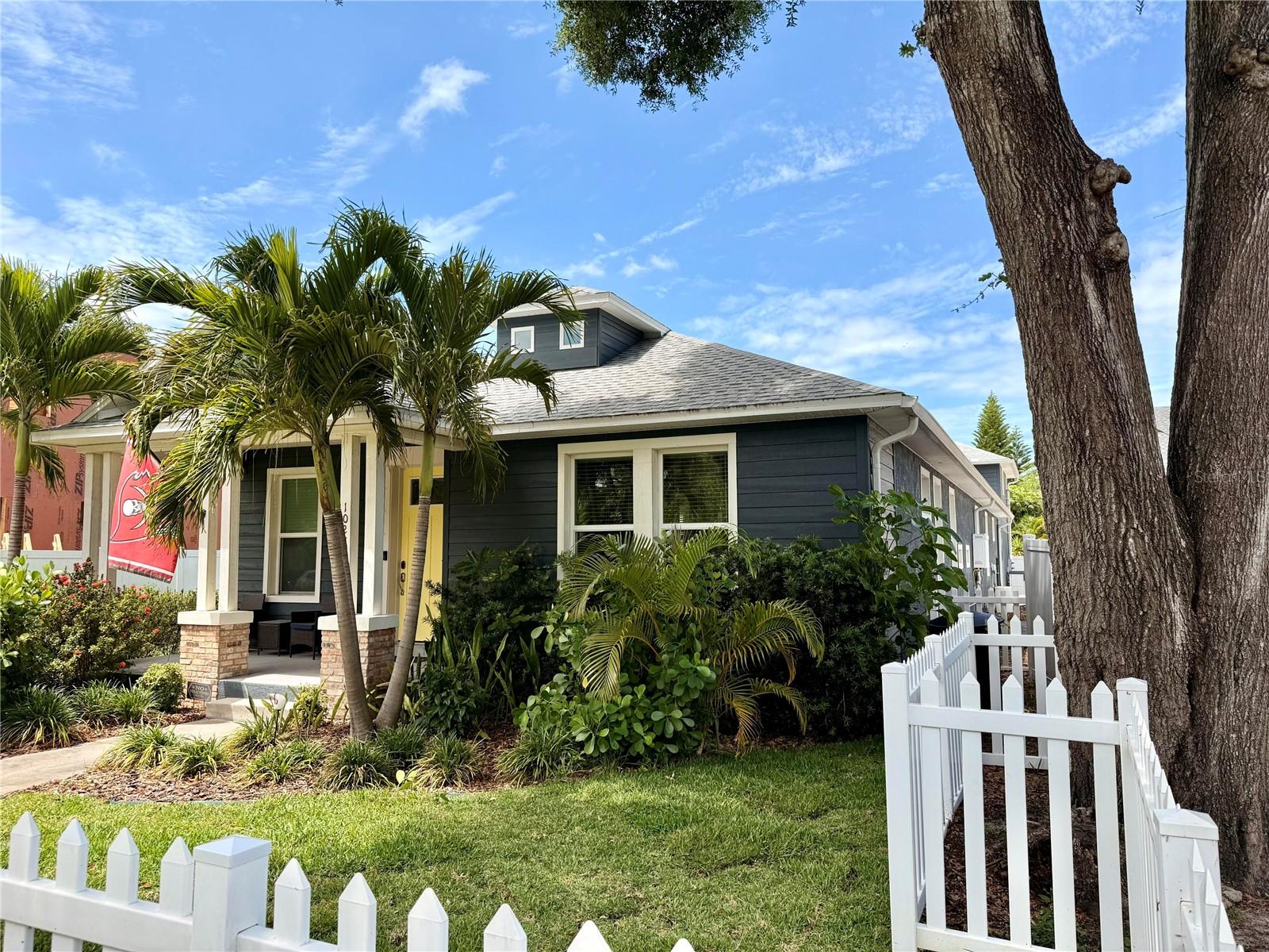 1028 5th Street, FL