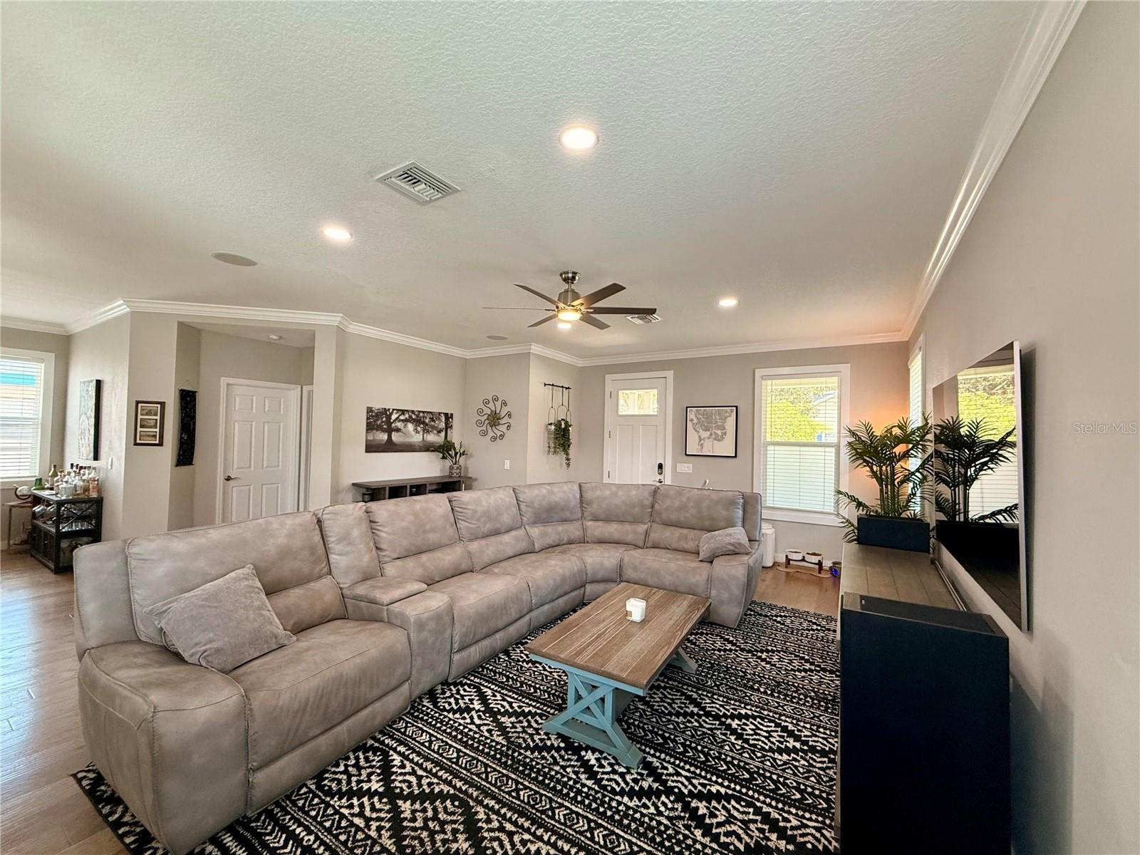 1028 5th Street, FL
