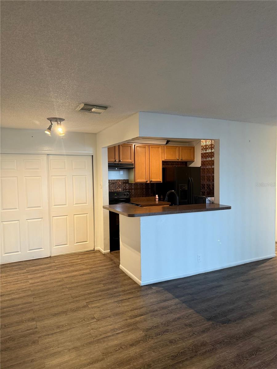 3827 Bay Club Cir, FL