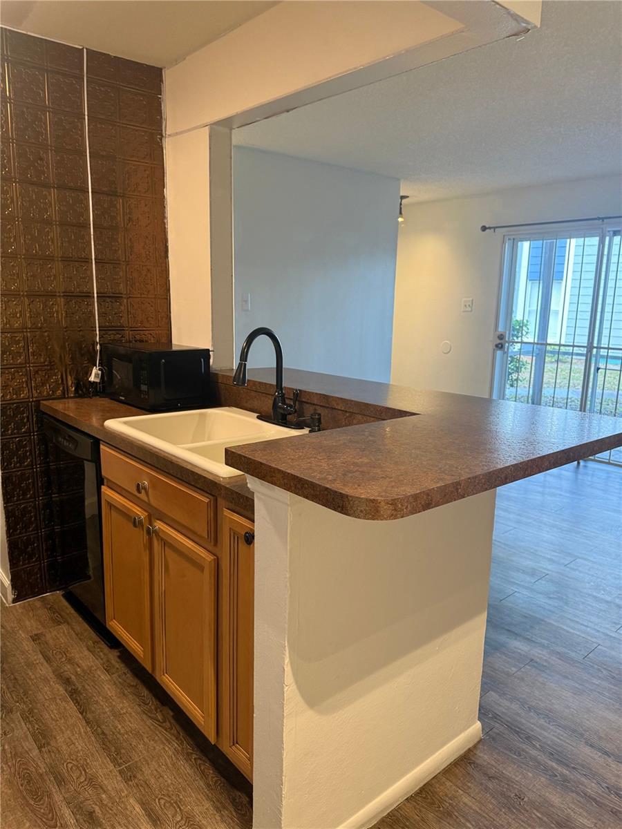 3827 Bay Club Cir, FL