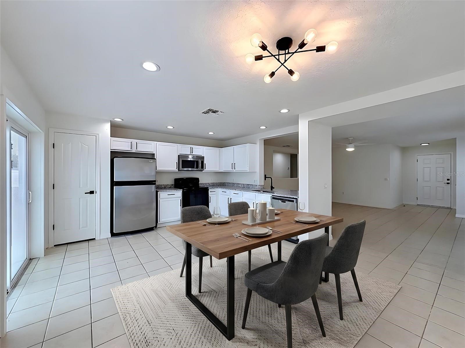 4692 Ross Lanier Lane, FL