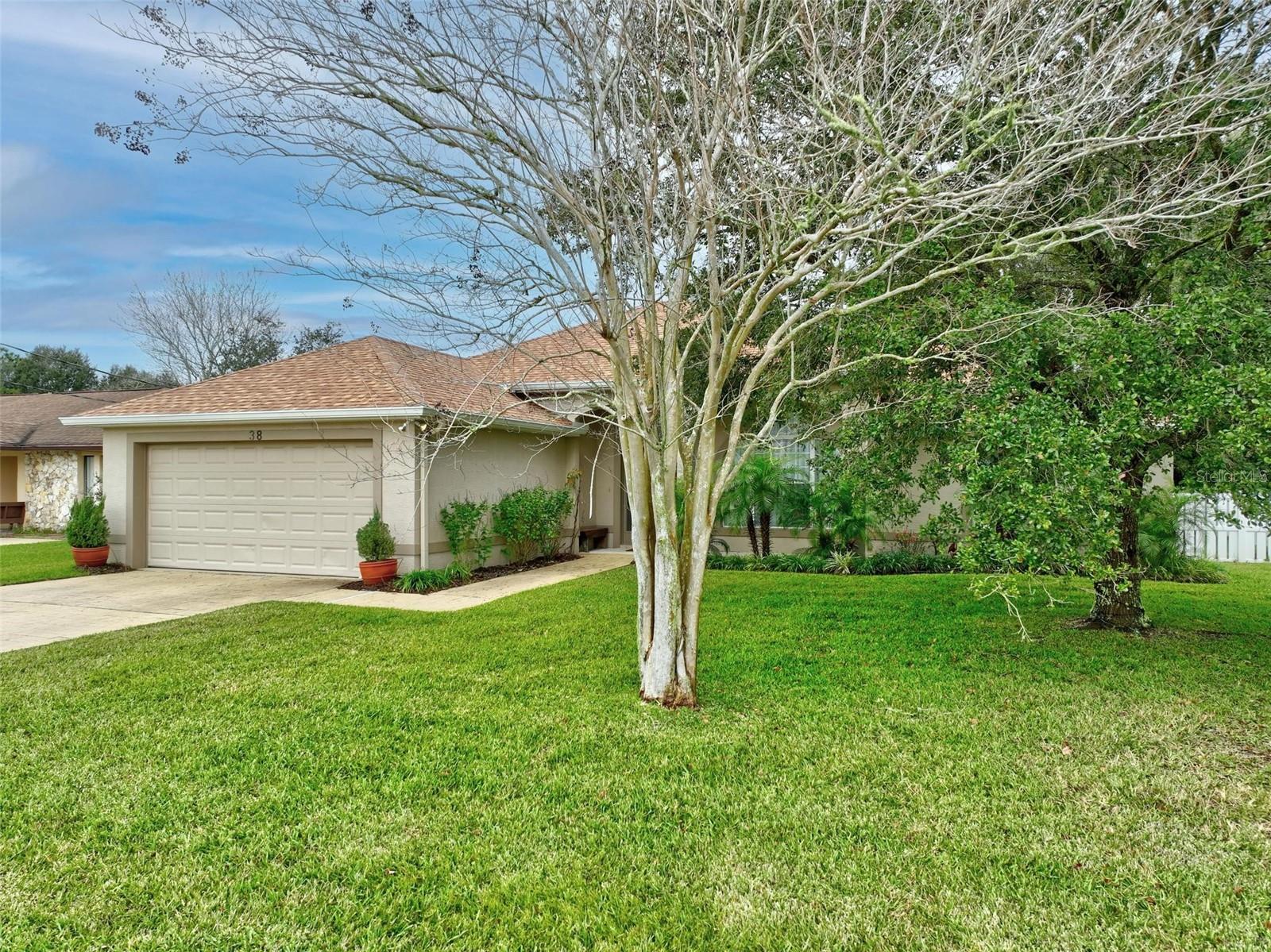 38 Firethorn Lane, FL