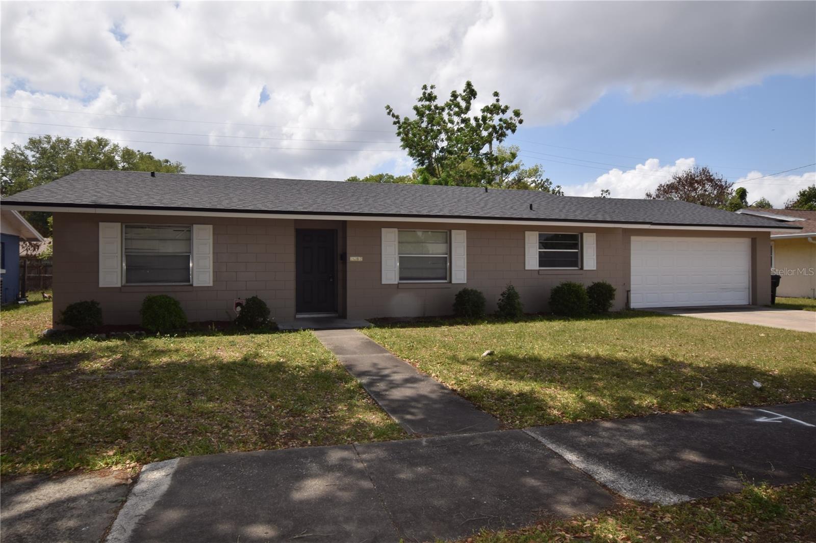 2762 Clear Cove Lane, FL
