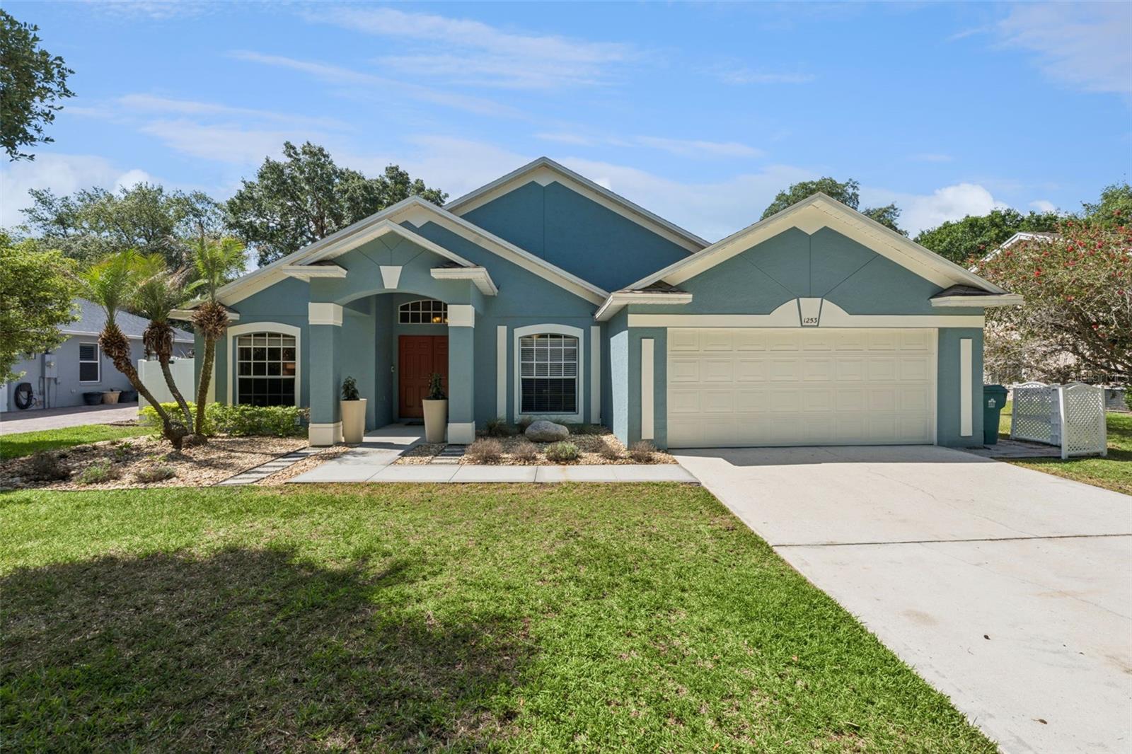 1253 Brandy Lake View Circle, FL