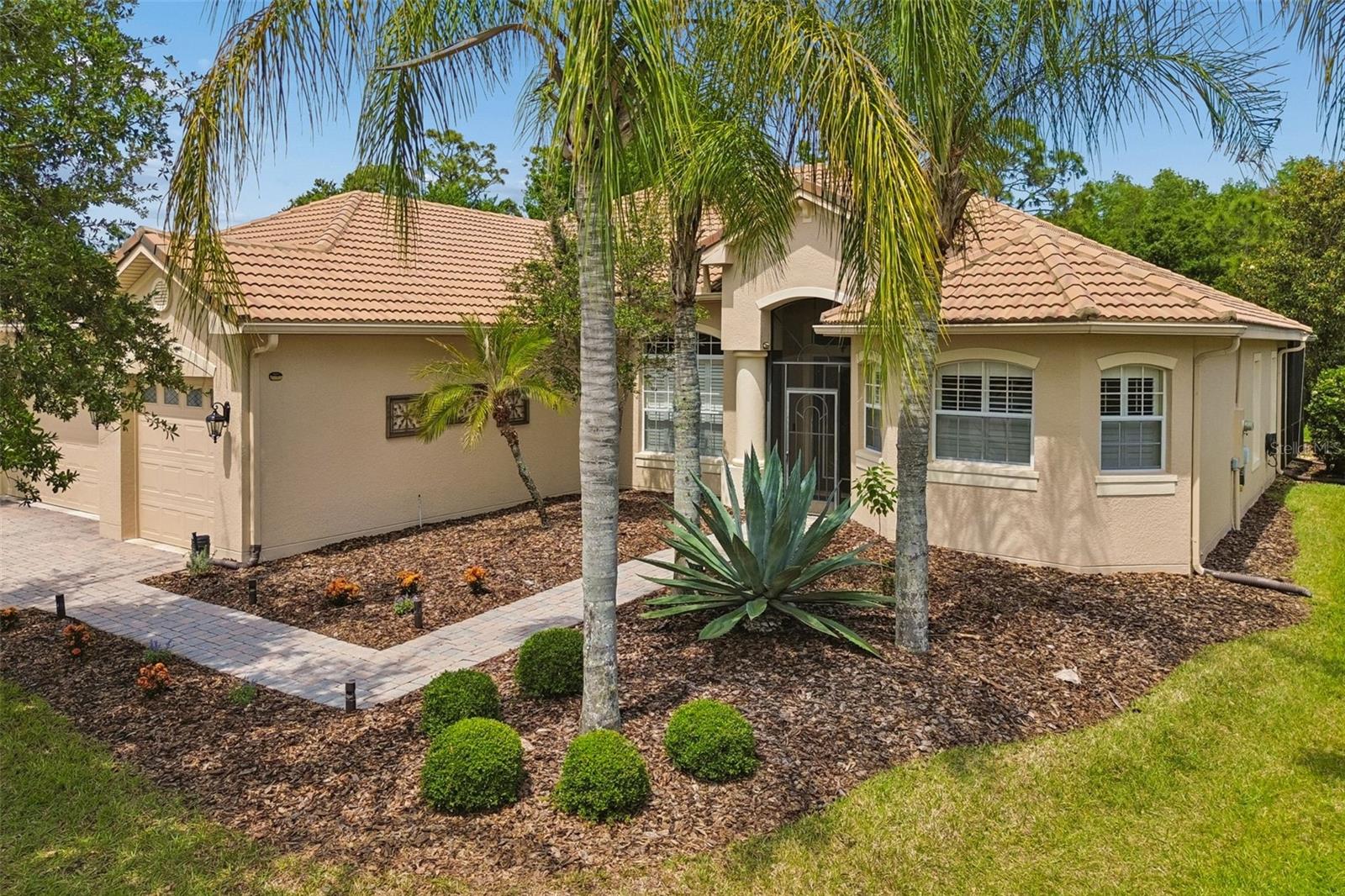 1179 Cambria Bend, FL