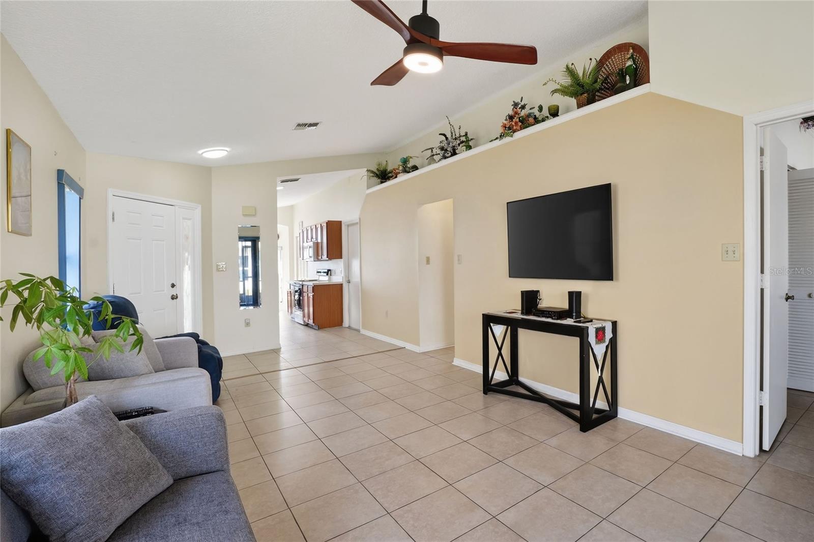 6264 Peacock Run, FL