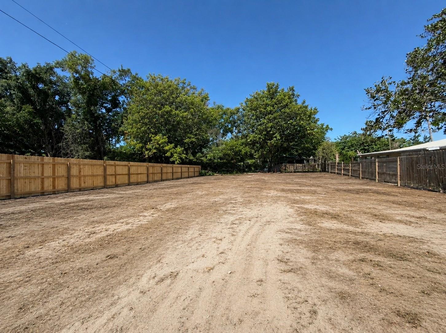 1214 Tedrow Road, FL