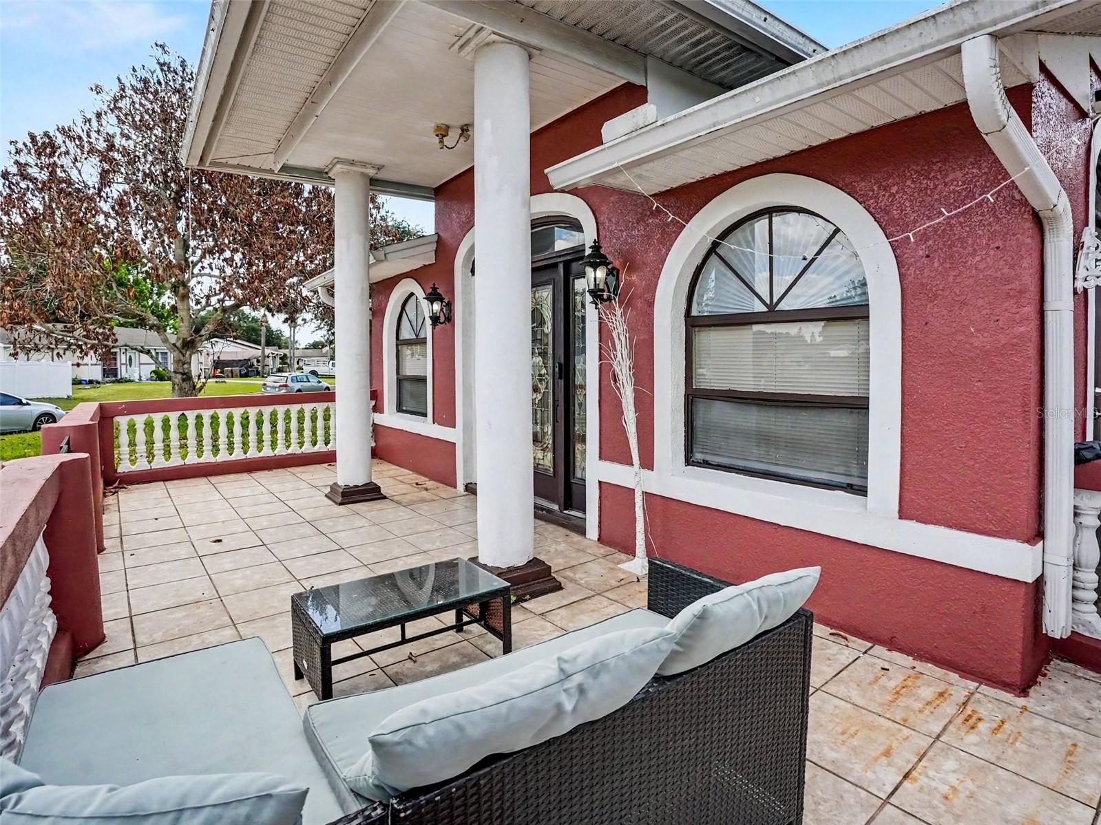 151 Tulpan Drive, FL