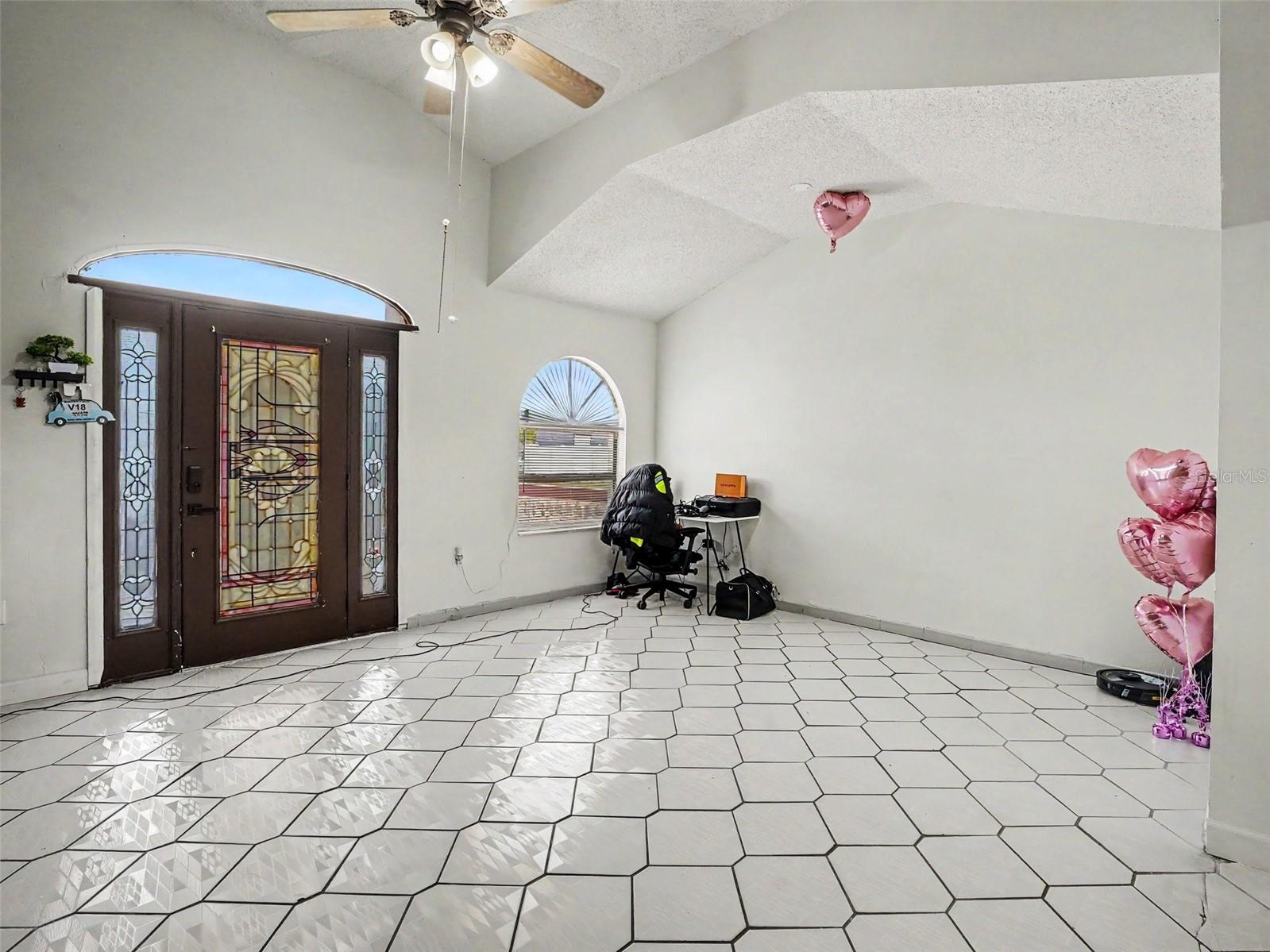 151 Tulpan Drive, FL