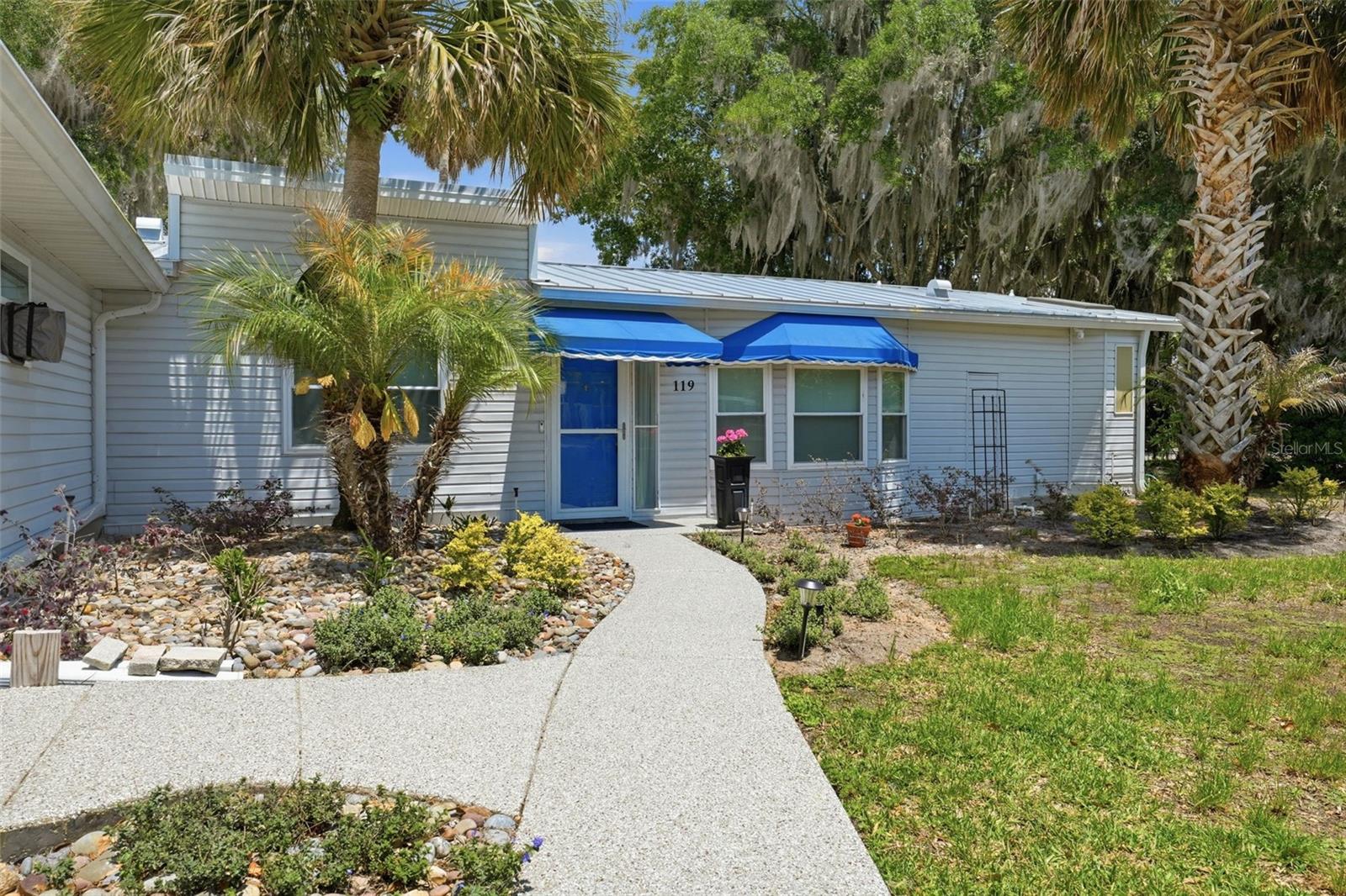 119 Lake Shore Circle, FL