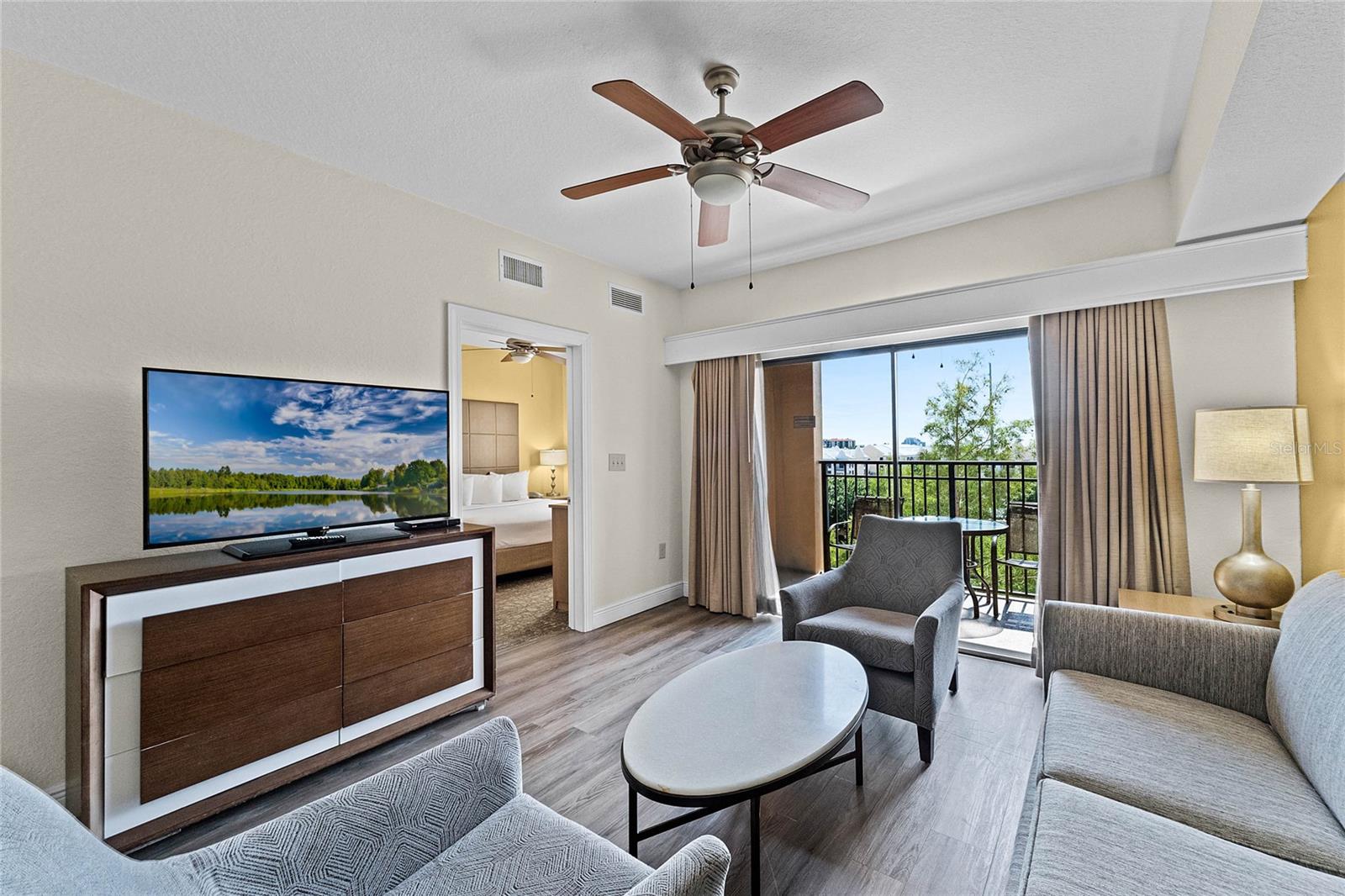 12544 Floridays Resort Drive, FL