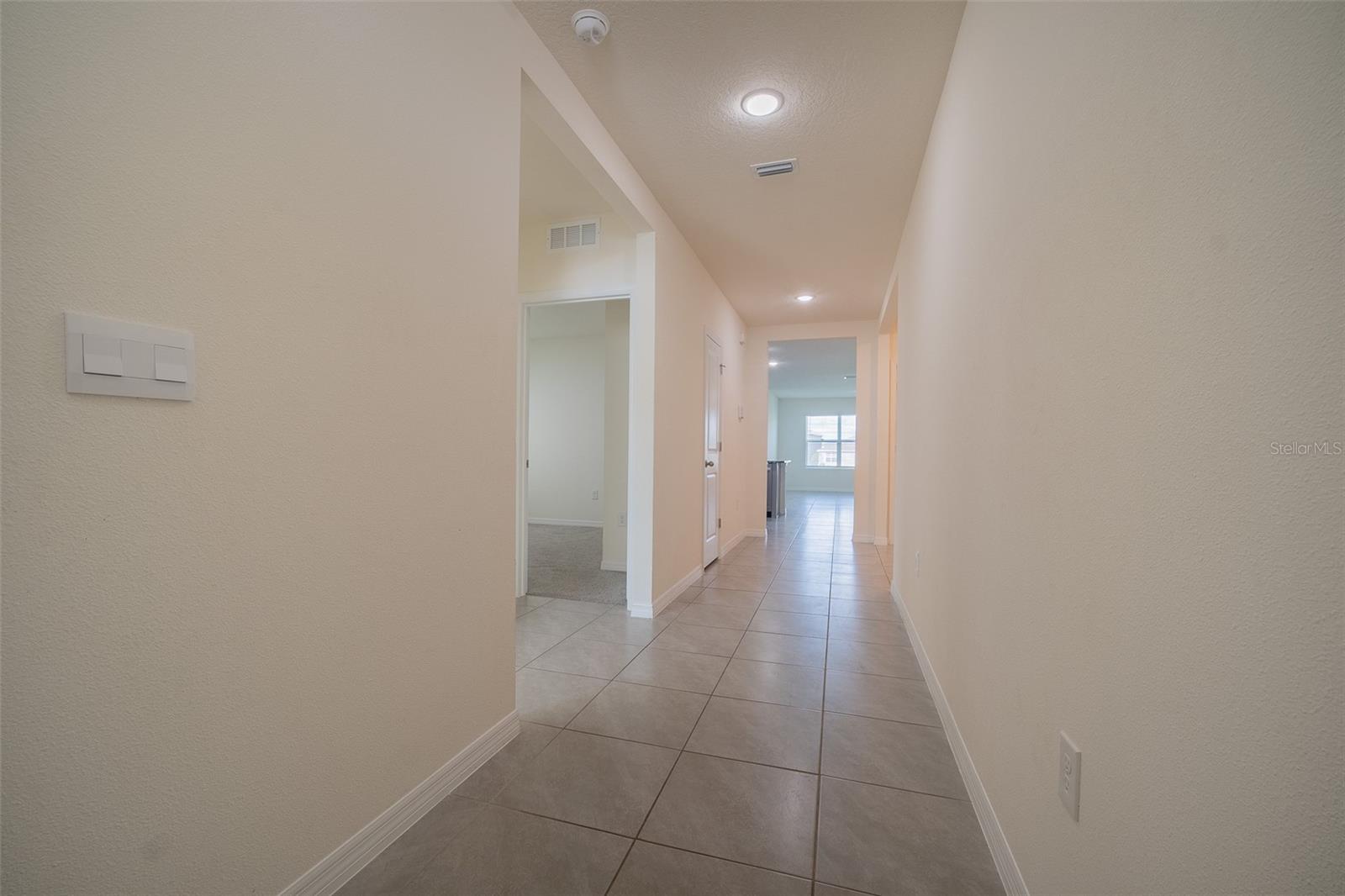 8318 Claw Glades Loop, FL