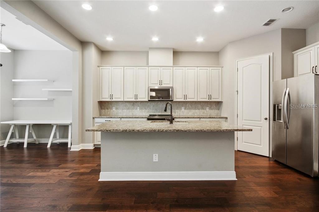2213 Lobelia Drive, FL
