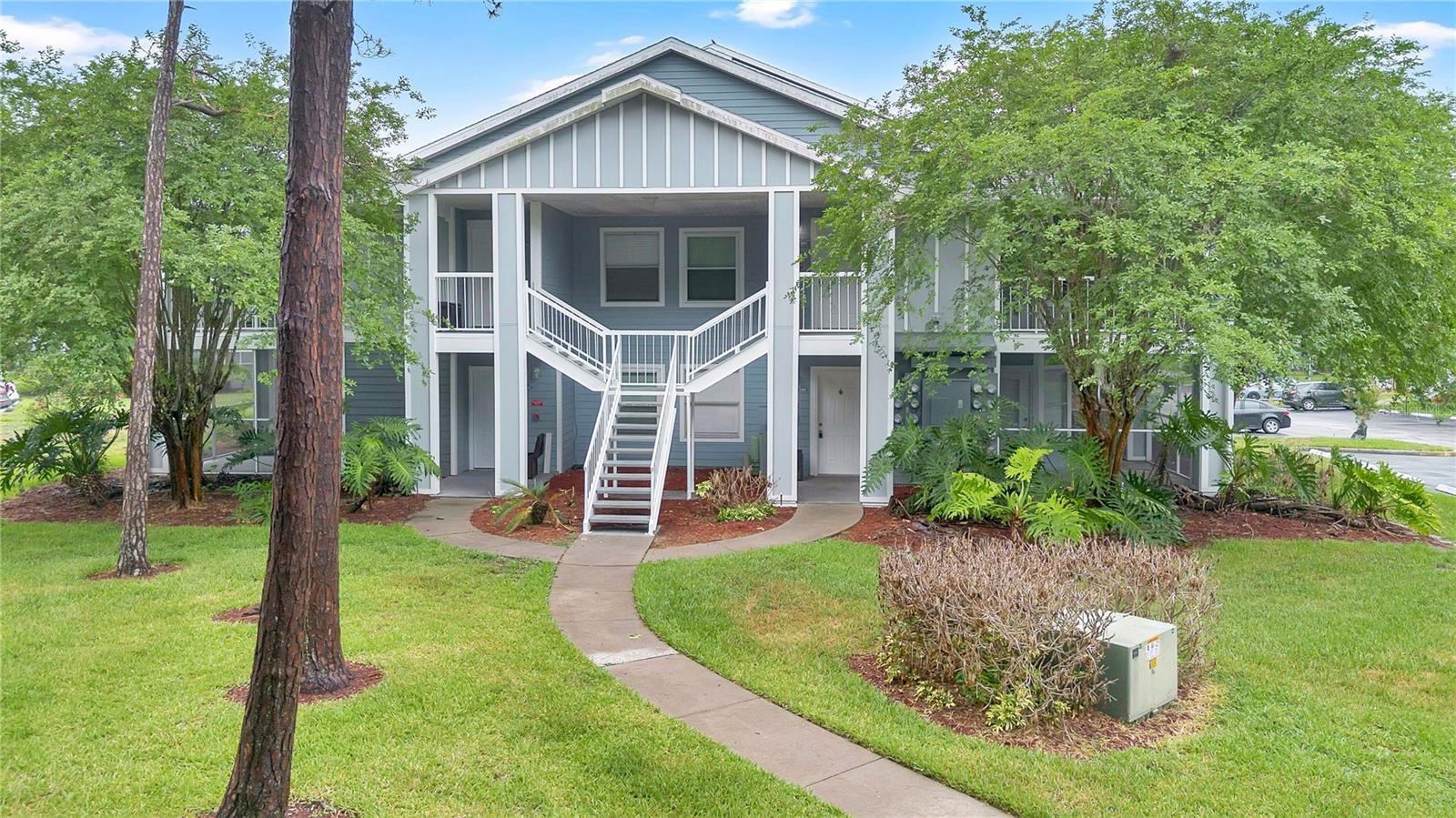 2592 Grassy Point Drive, FL