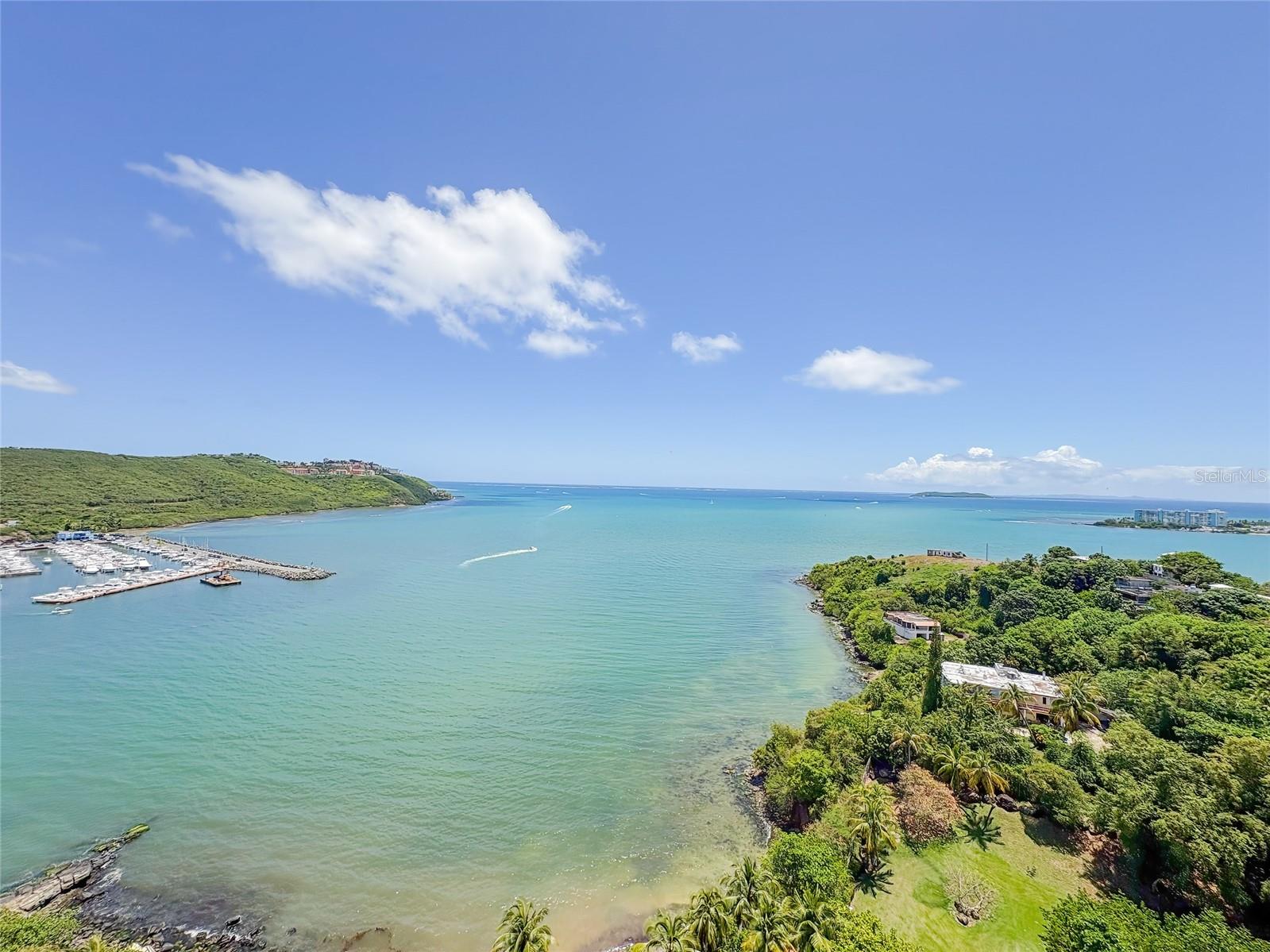 200 Marina Vw Ave., PR