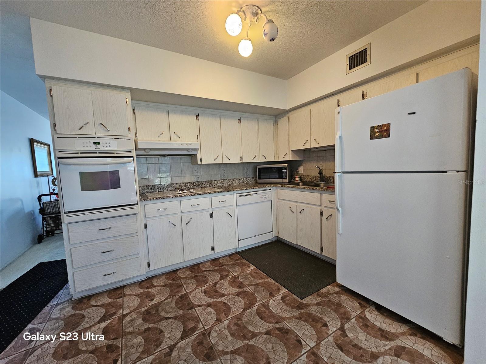 2380 World Parkway Boulevard, FL