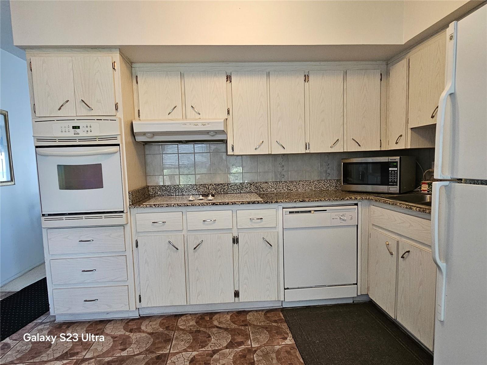 2380 World Parkway Boulevard, FL