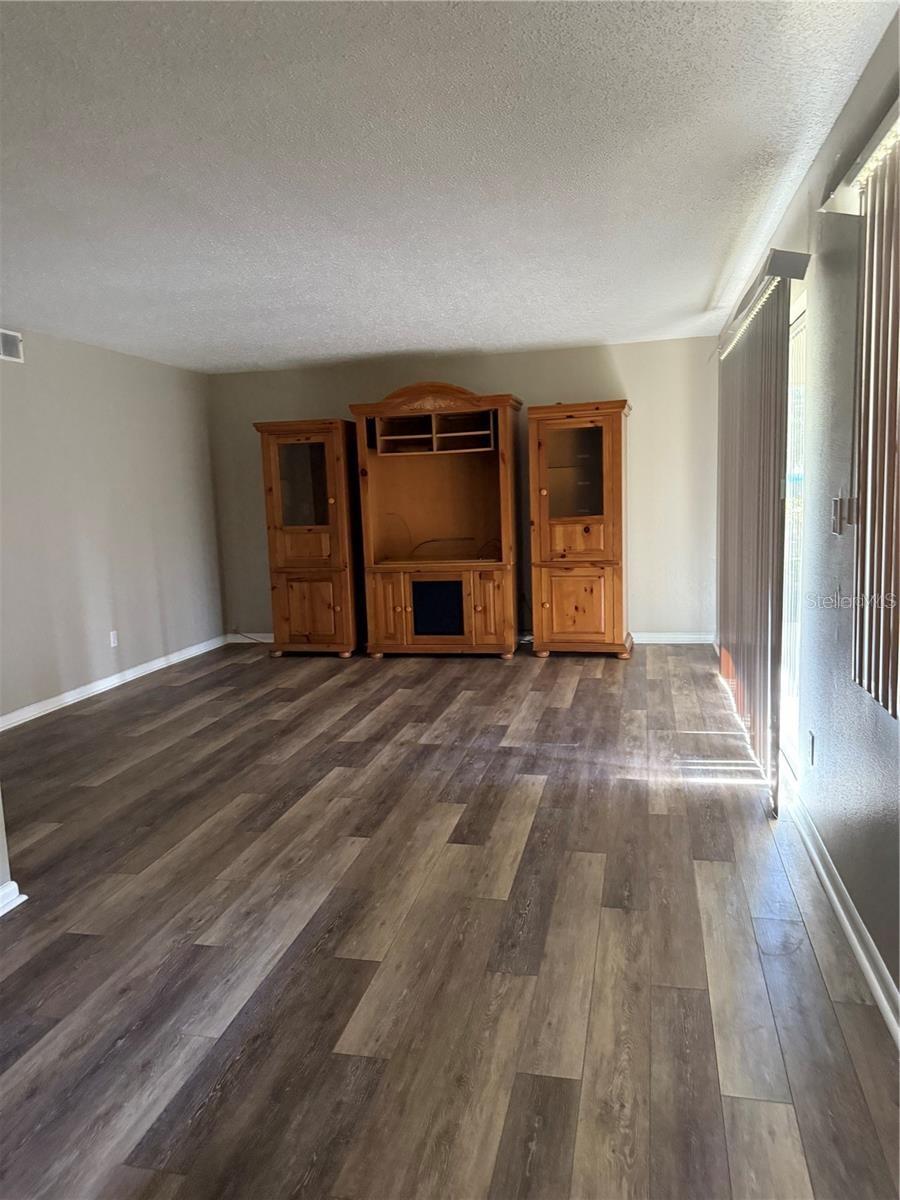 737 Midway Drive, FL
