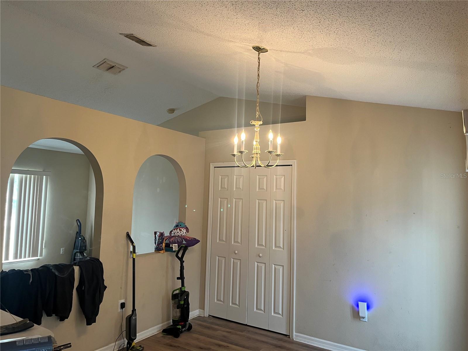 4 Inconnu Drive, FL