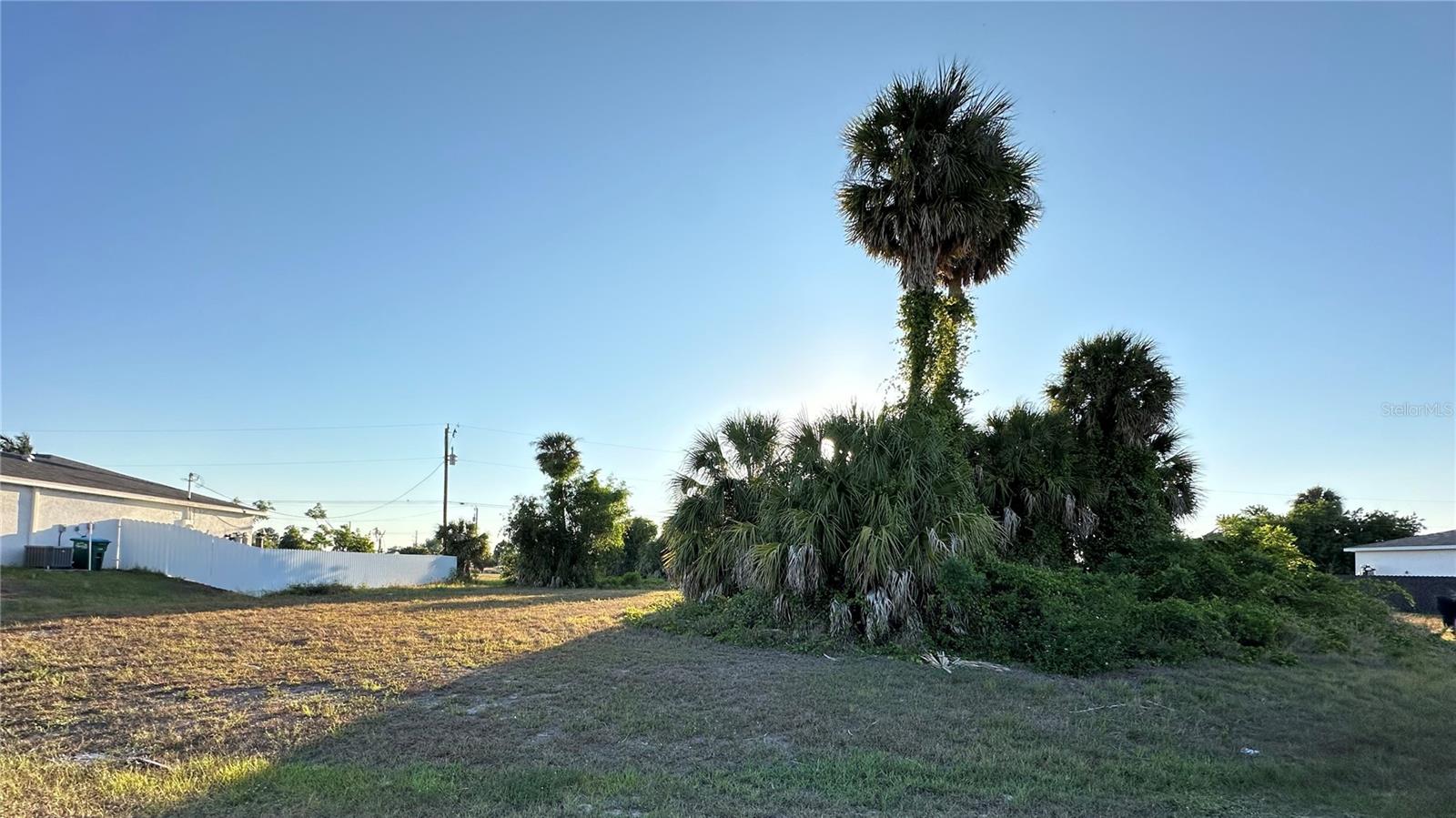 2748 6th Place, FL