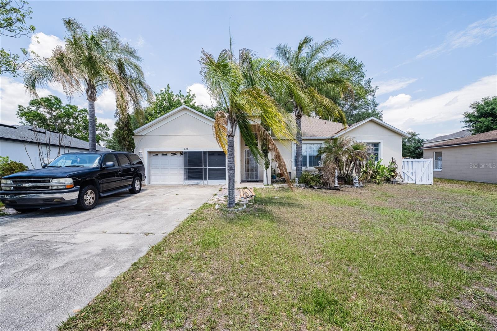 427 Lark Court, FL